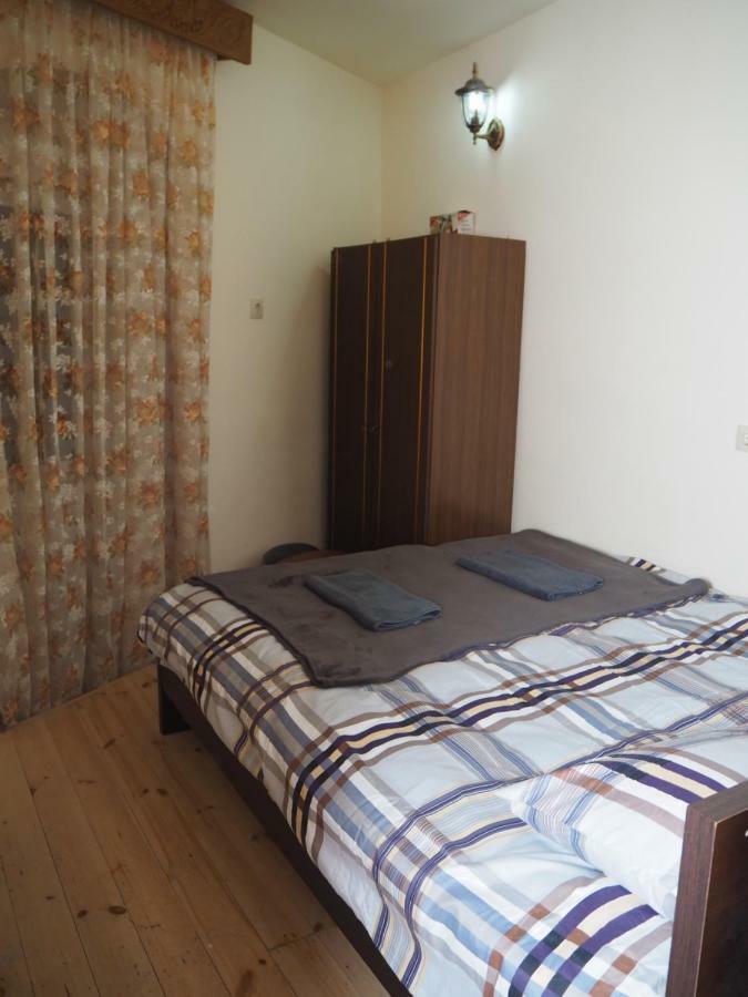 Jeki'S Apartment In Old Tbilisi Ngoại thất bức ảnh